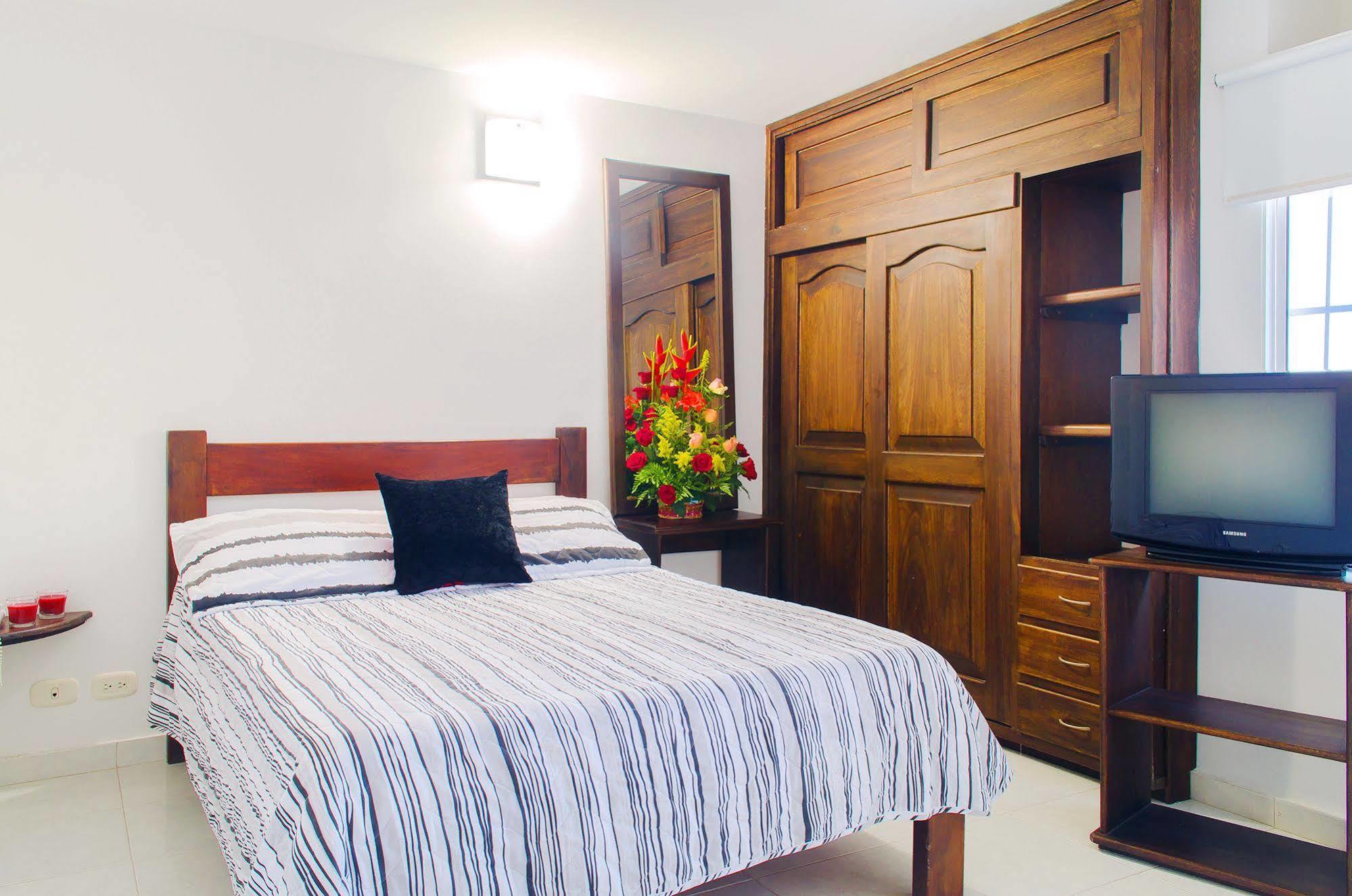 Hotel Marovi Santa Marta  Zewnętrze zdjęcie