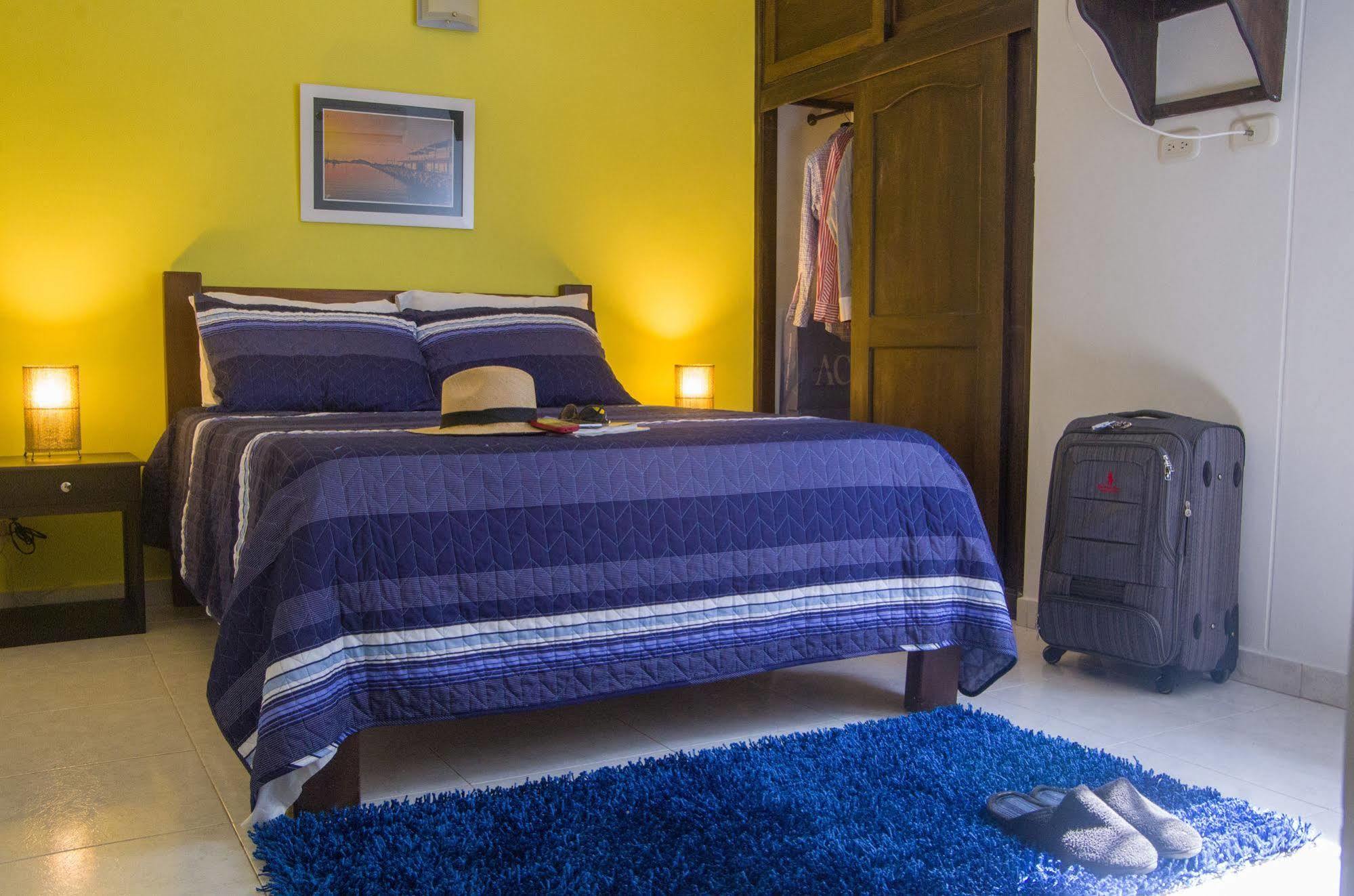 Hotel Marovi Santa Marta  Zewnętrze zdjęcie