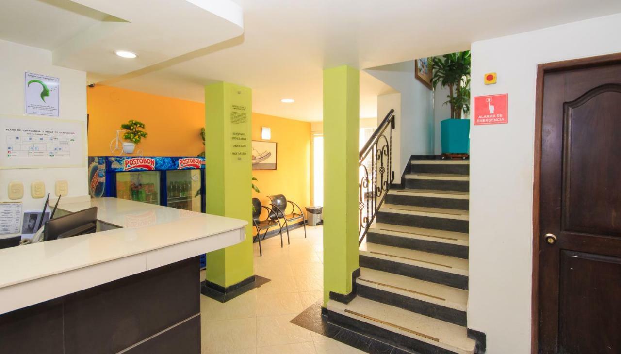 Hotel Marovi Santa Marta  Zewnętrze zdjęcie
